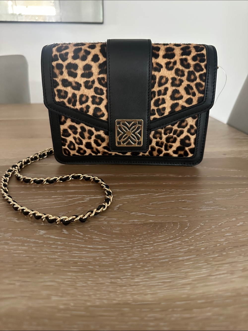 Lilly Pulitzer Dobson Leopard Print Crossbody with Gold Chain NWOT